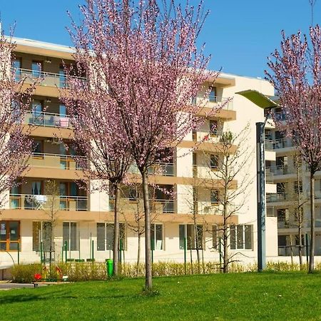Apartment Solar 50, Private Parking, 2 Bedroom Bucarest Exterior foto