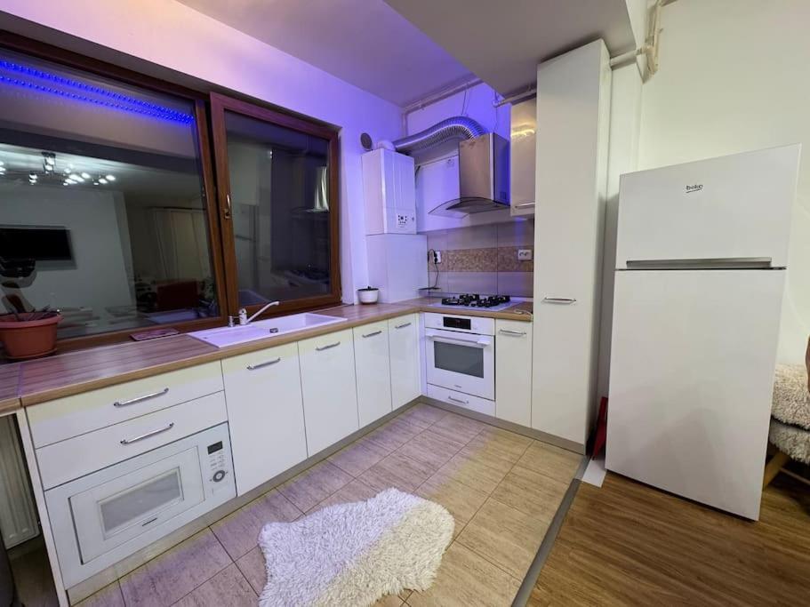 Apartment Solar 50, Private Parking, 2 Bedroom Bucarest Exterior foto